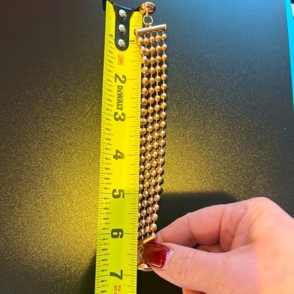 BRILLIANT Rose Gold Color Bracelet and Pierced Earring Set - Picture 5 of 6